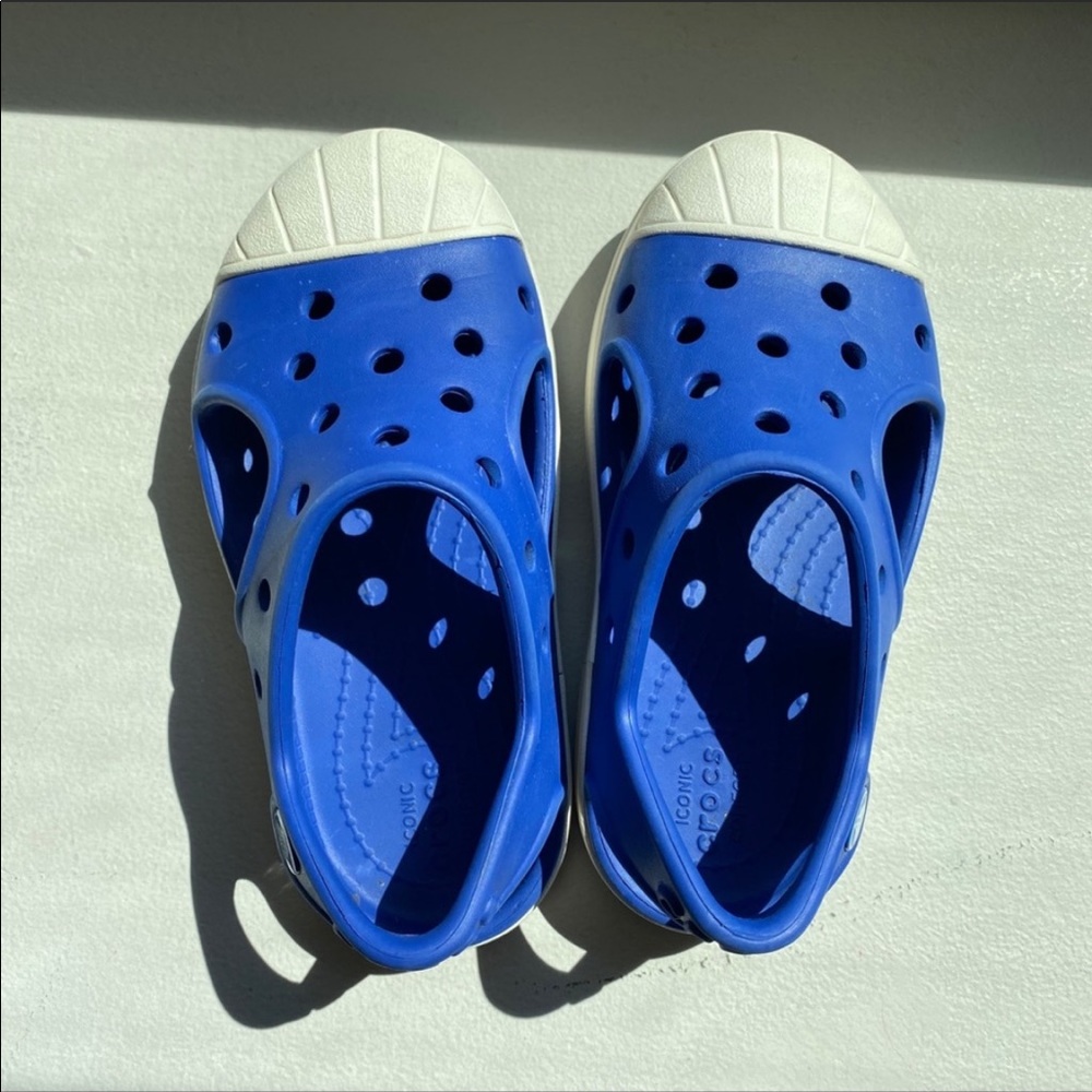 Like New Crocs